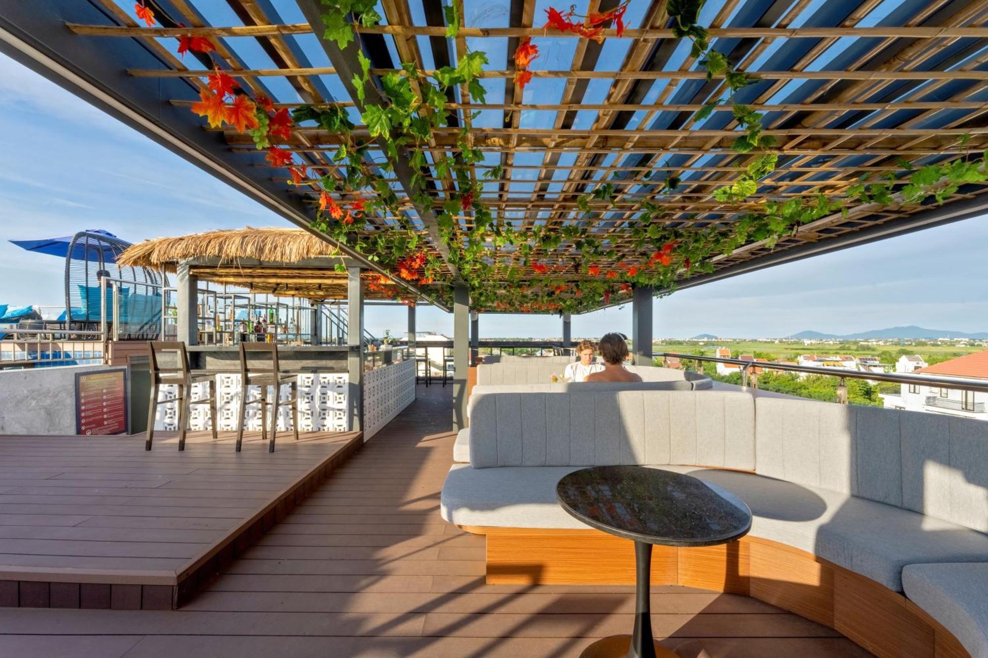 Qualia De Hotel Hoi An - Rooftop Bar City View Exterior foto
