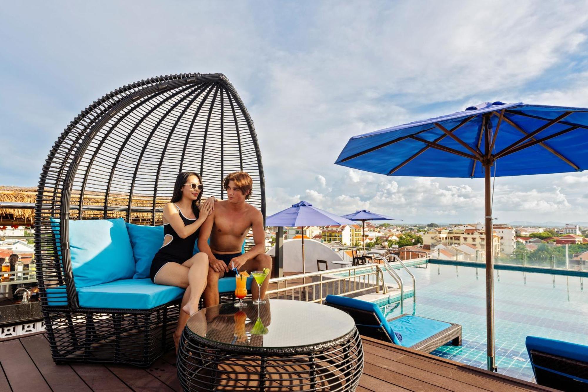 Qualia De Hotel Hoi An - Rooftop Bar City View Exterior foto
